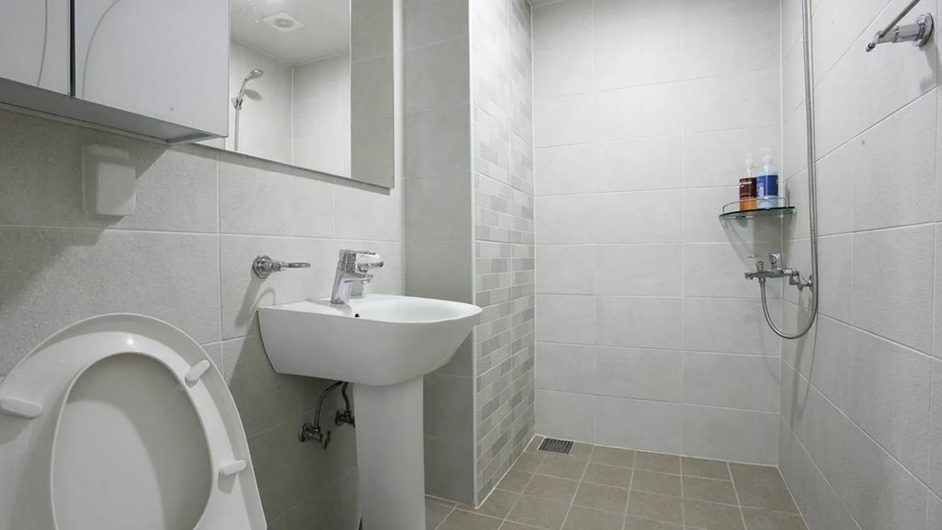 **  Poem House Aparthotel Jeju South Korea